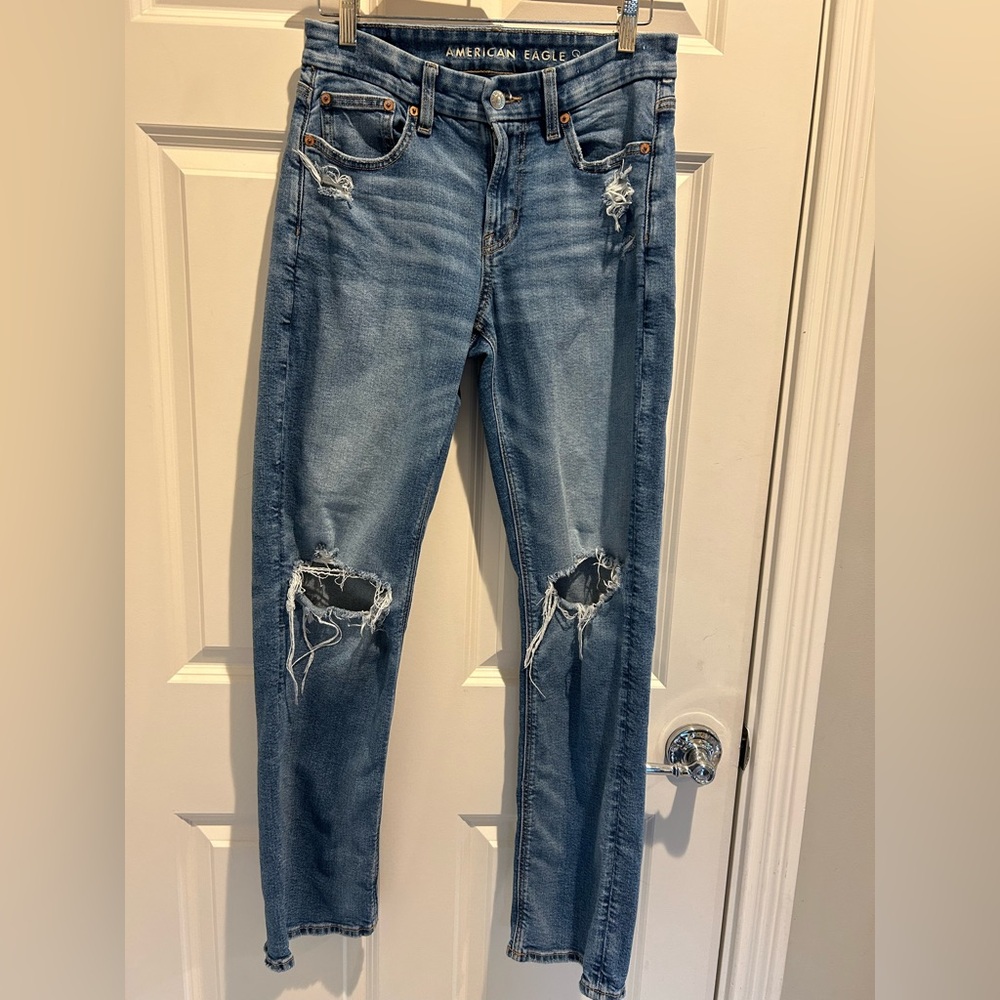 NWOT American Eagle Distressed Jeans-4